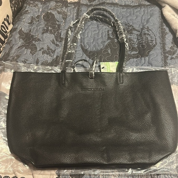 Badgley Mischka Black Decorative Chain Large Tote black gold tone NWT - Picture 10 of 11